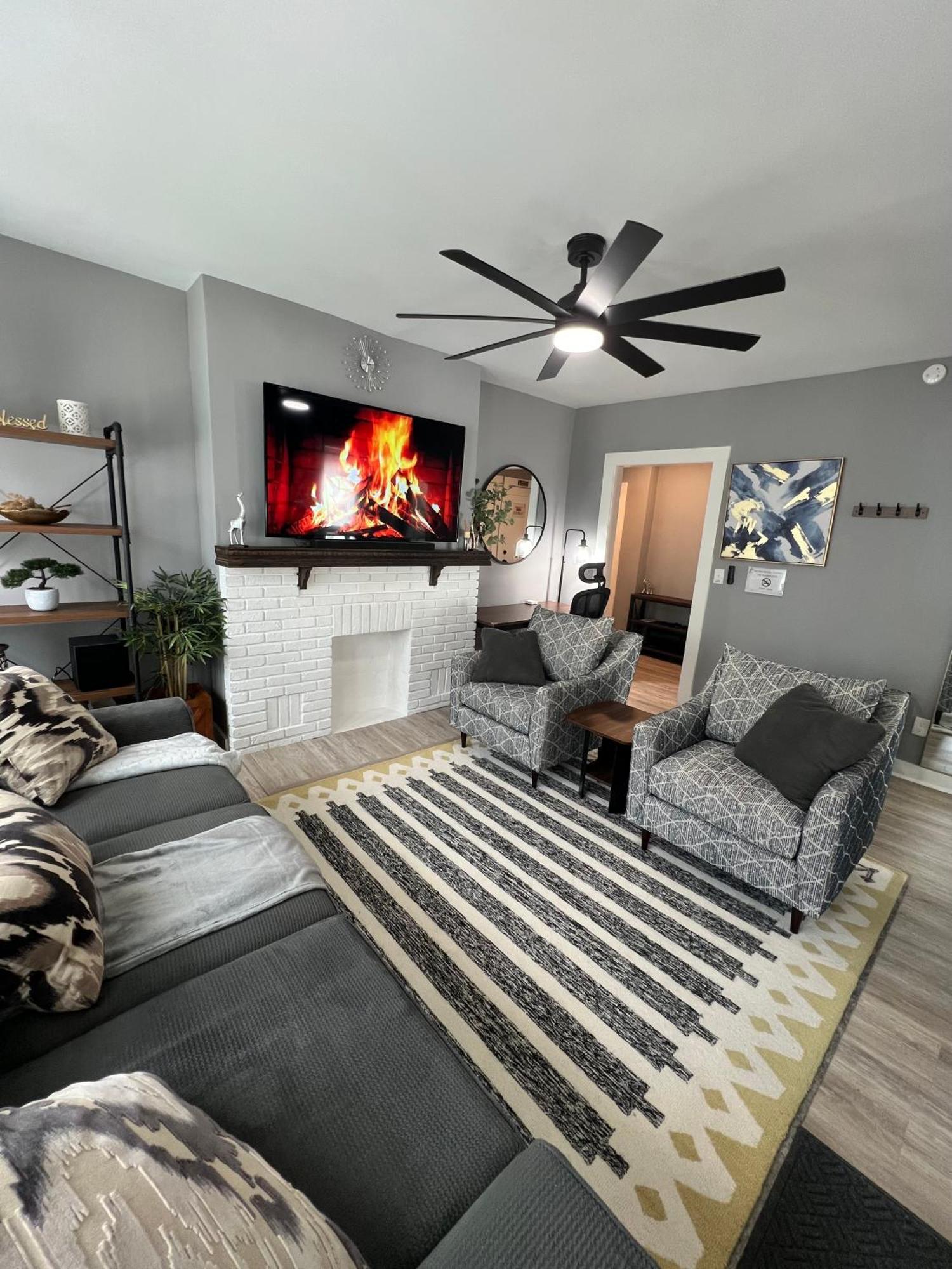Charming 2Br 2Ba 10 Min Dt Airport By Lsp Homes AtlantaAtlanta  Kültér fotó