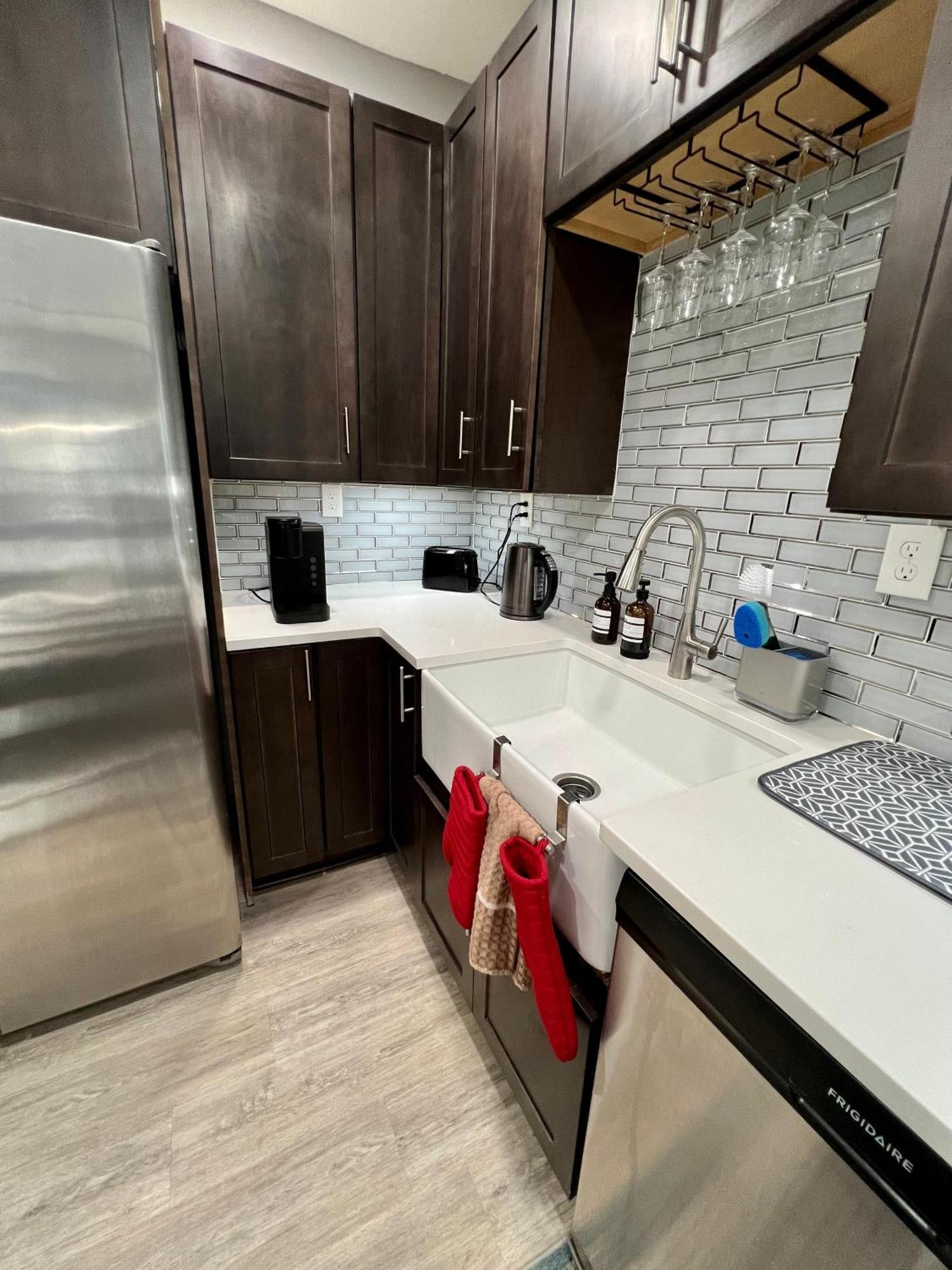 Charming 2Br 2Ba 10 Min Dt Airport By Lsp Homes AtlantaAtlanta  Kültér fotó