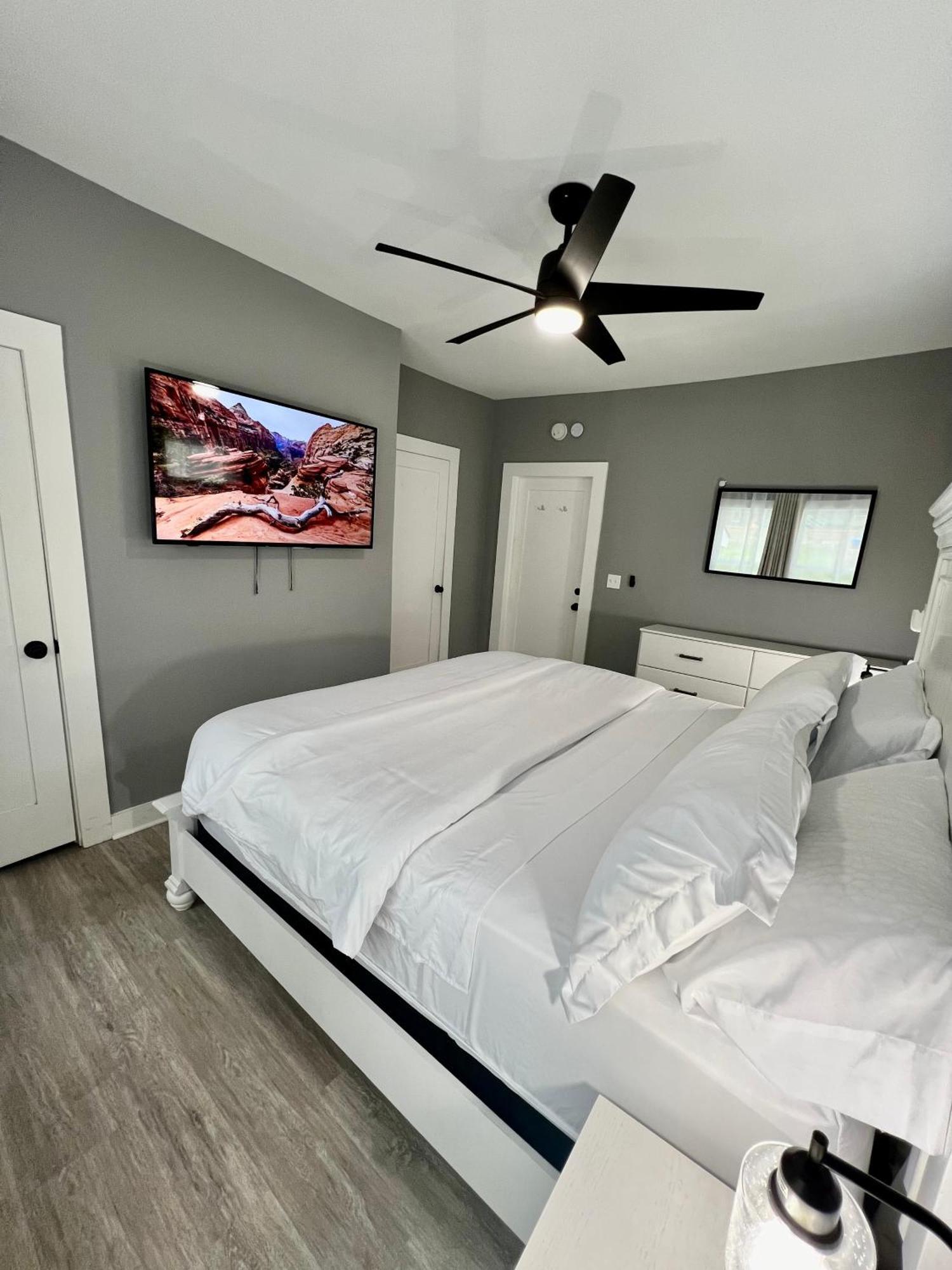 Charming 2Br 2Ba 10 Min Dt Airport By Lsp Homes AtlantaAtlanta  Kültér fotó